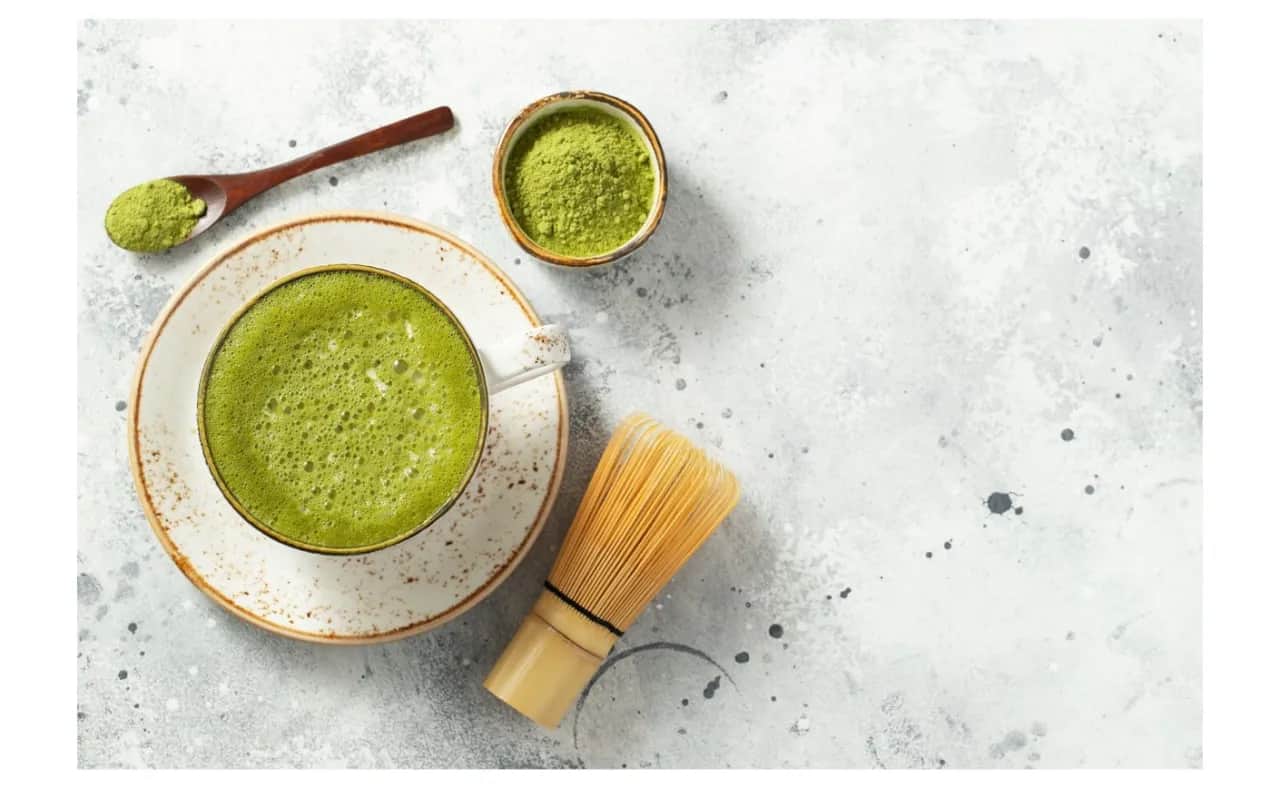 Jak pić matchę? Sekret idealnego napoju i 5 błędów